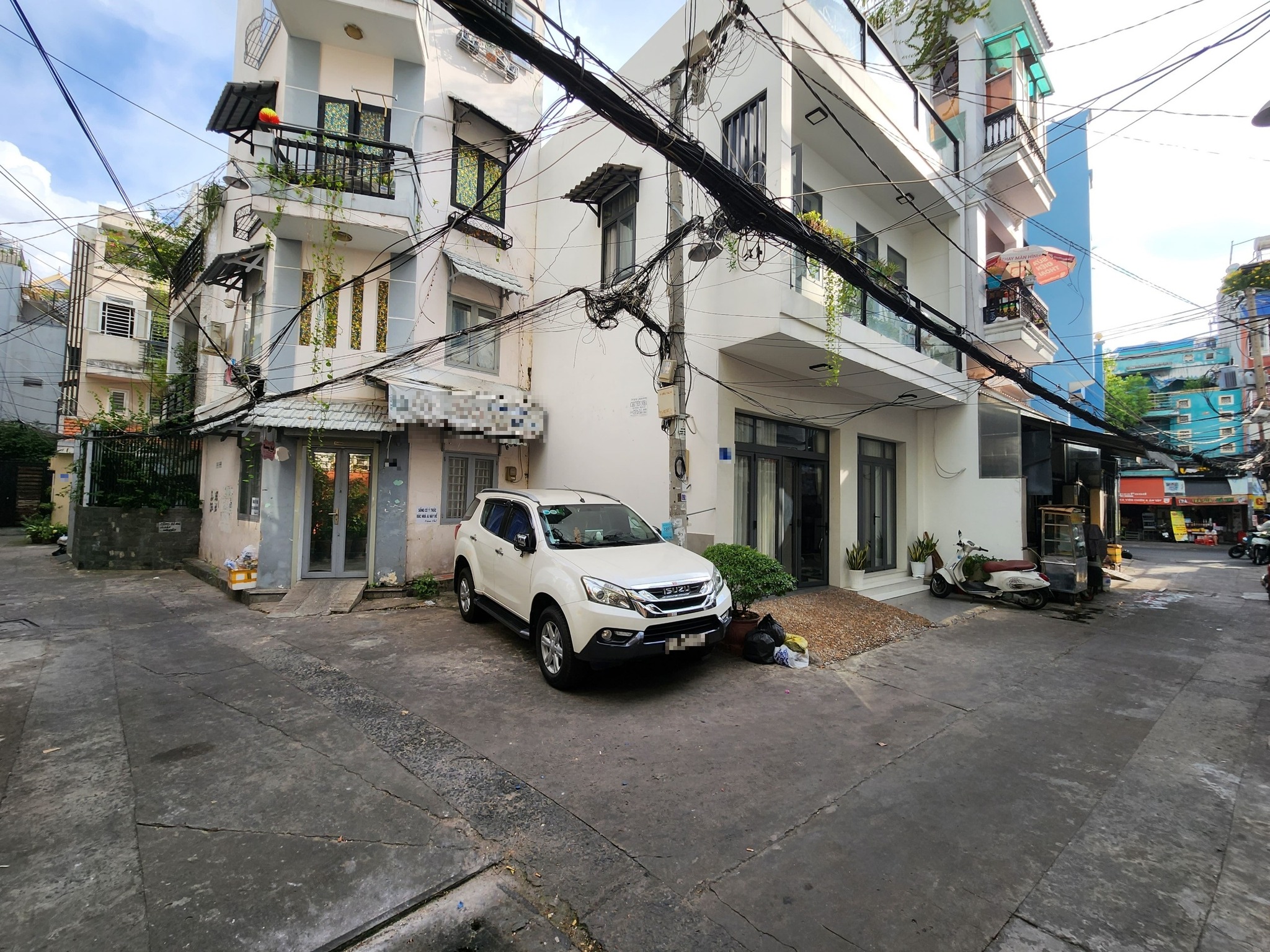 5 PN, Đúc 4 Tấm, Thu Nhập 19tr/th, Lô Góc, Hẻm 6m - Ảnh 2